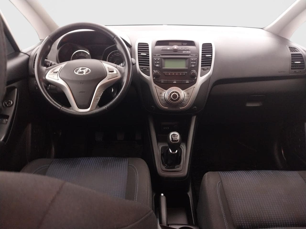 2011 Hyundai ix20 - 11
