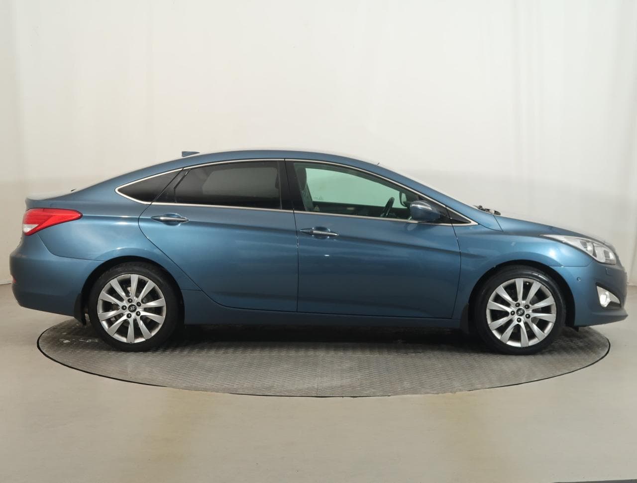 2012 Hyundai i40 - 8