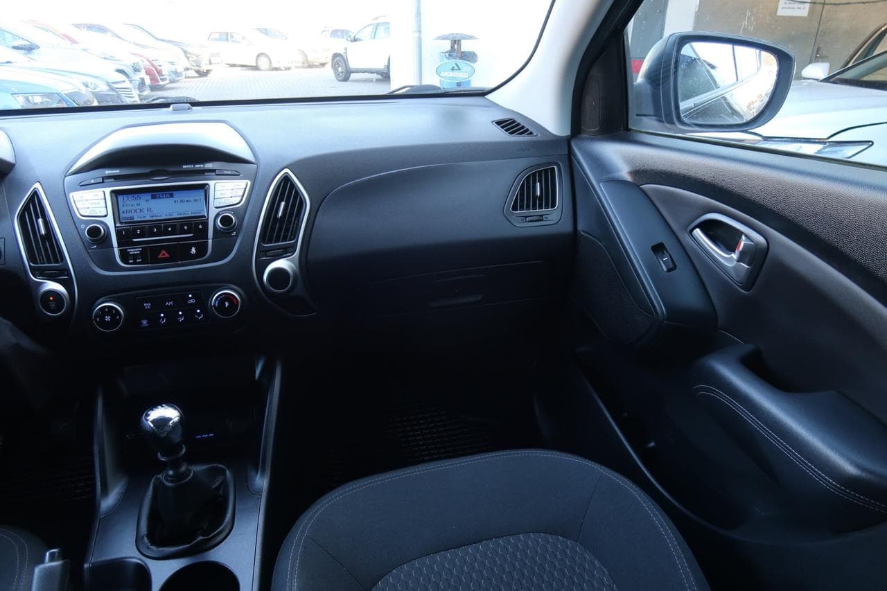 2013 Hyundai ix35 - 11