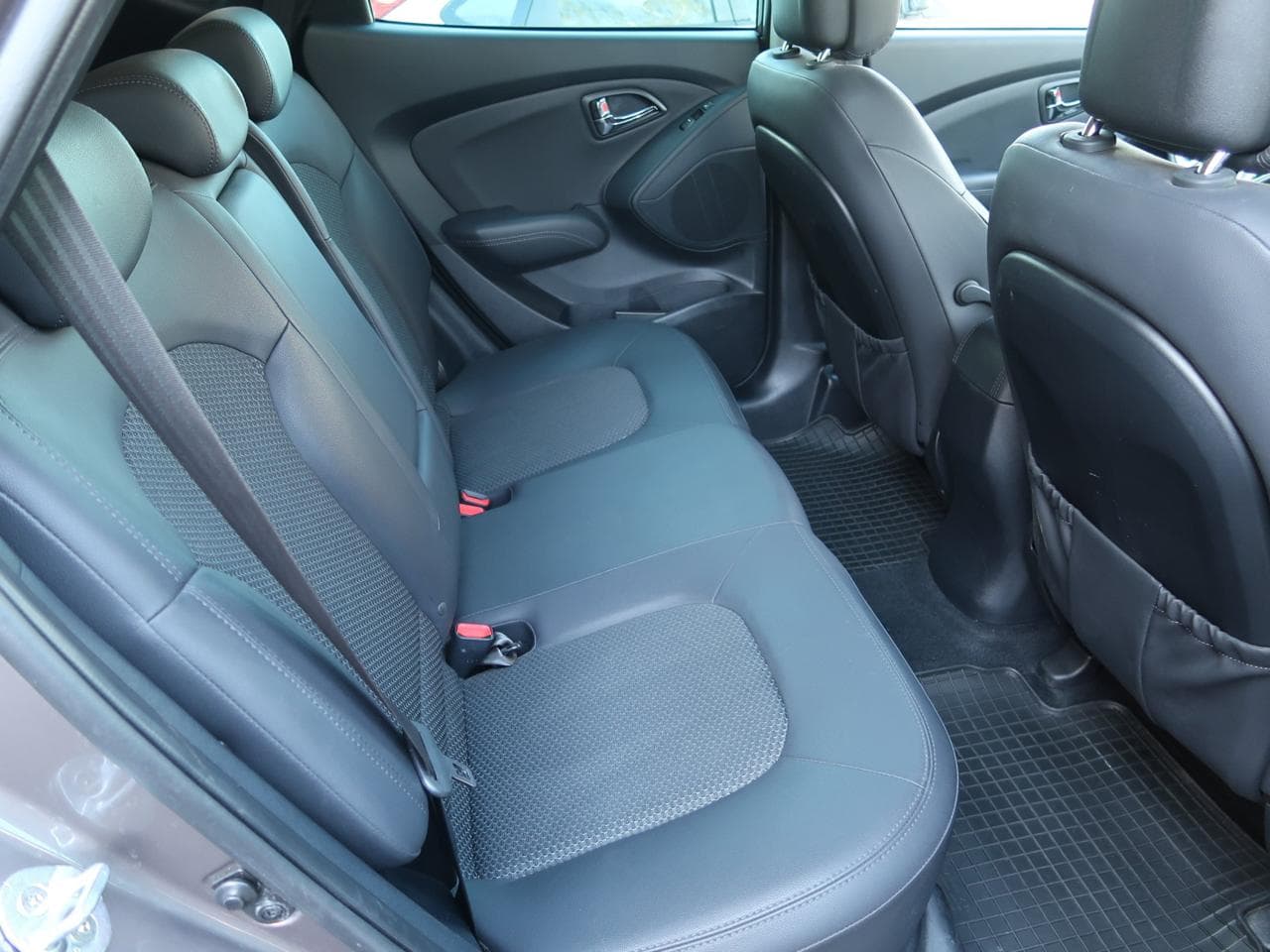 2013 Hyundai ix35 - 13