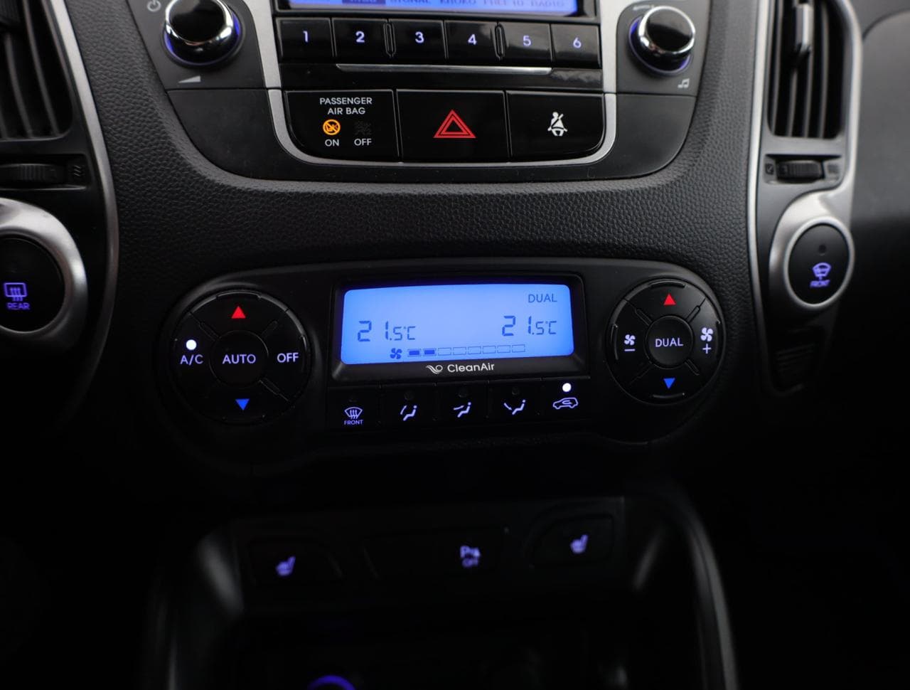 2012 Hyundai ix35 - 16