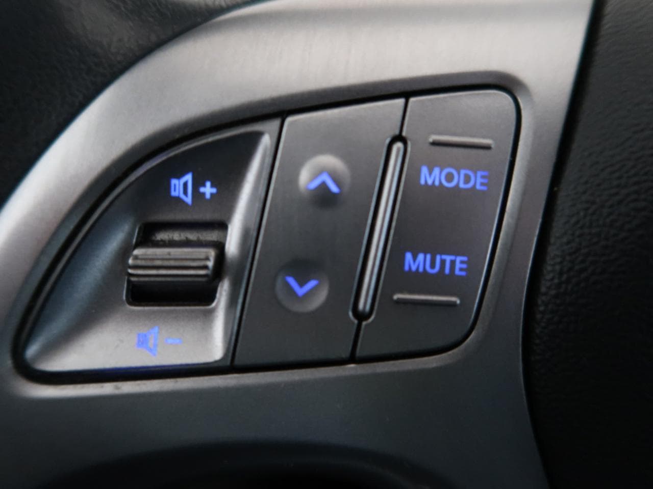2011 Hyundai ix35 - 36