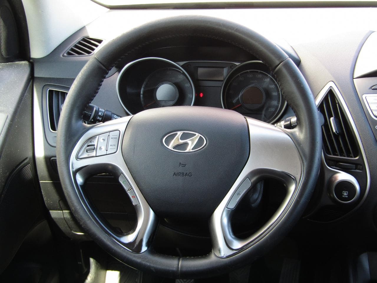 2011 Hyundai ix35 - 13