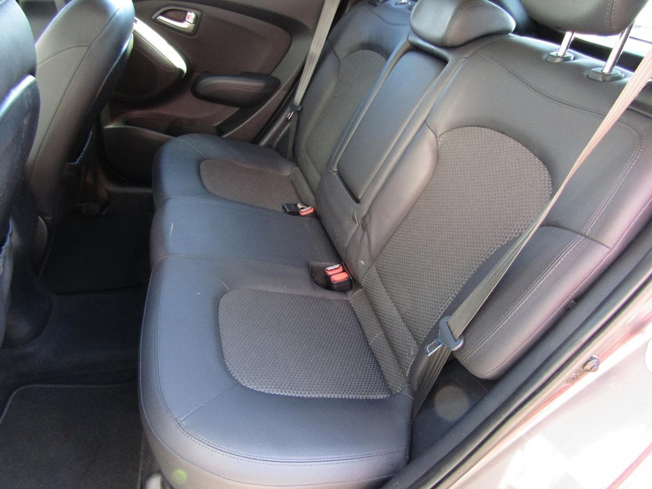 2011 Hyundai ix35 - 10
