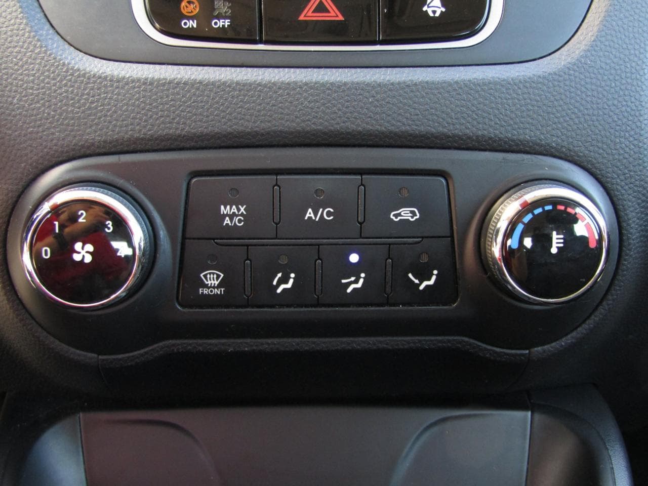 2011 Hyundai ix35 - 15
