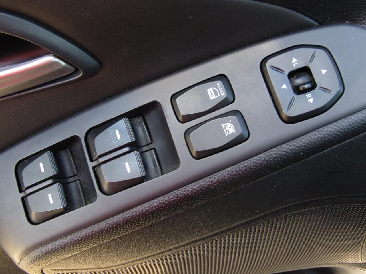 2011 Hyundai ix35 - 11