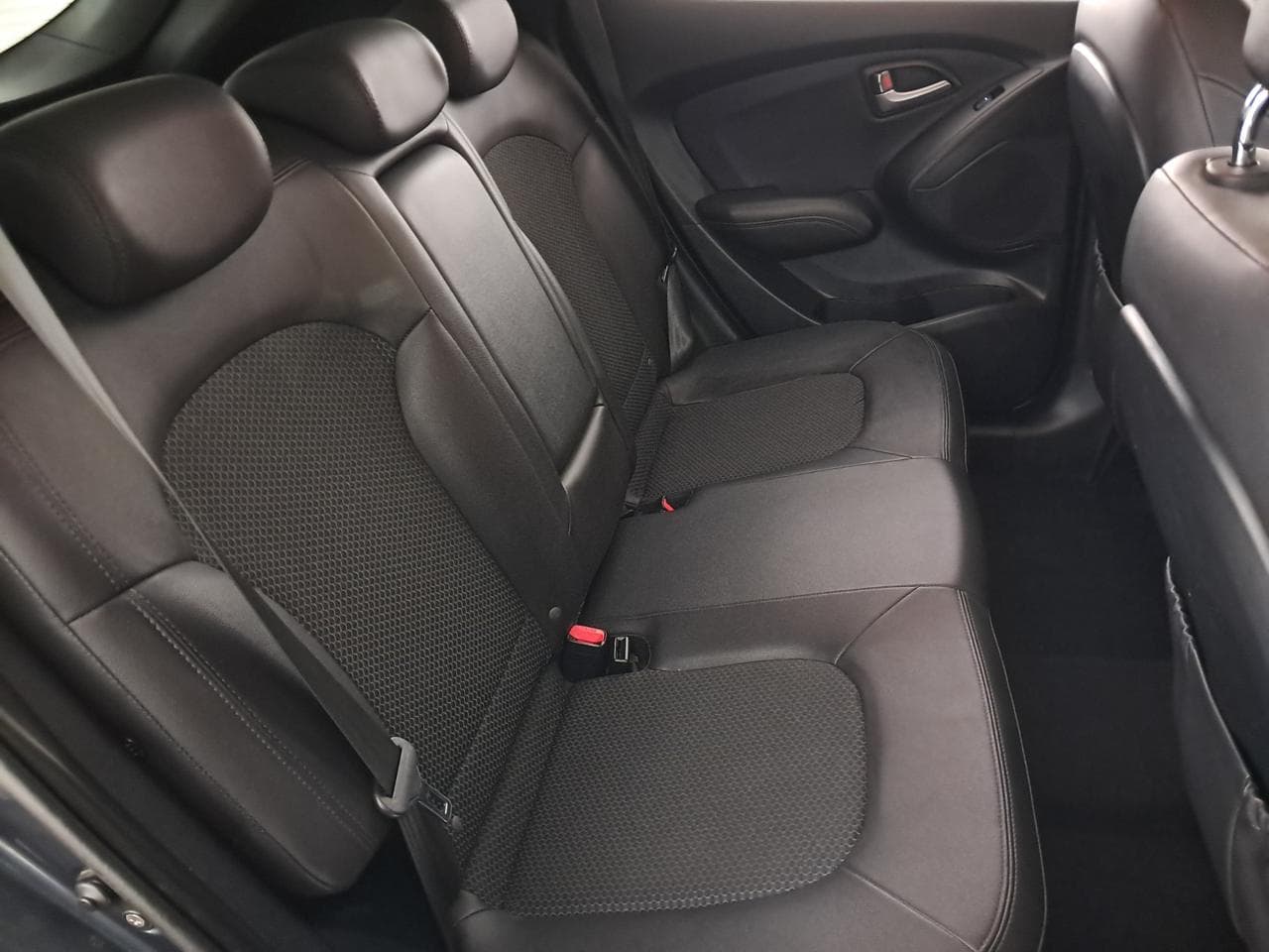 2011 Hyundai ix35 - 23