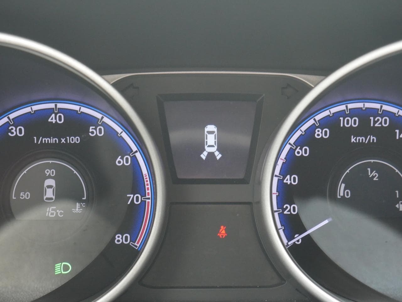 2012 Hyundai ix35 - 16