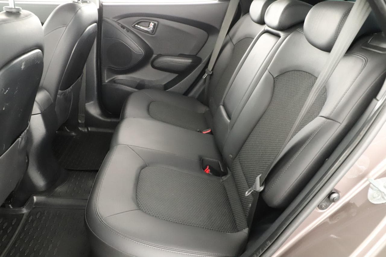 2012 Hyundai ix35 - 12