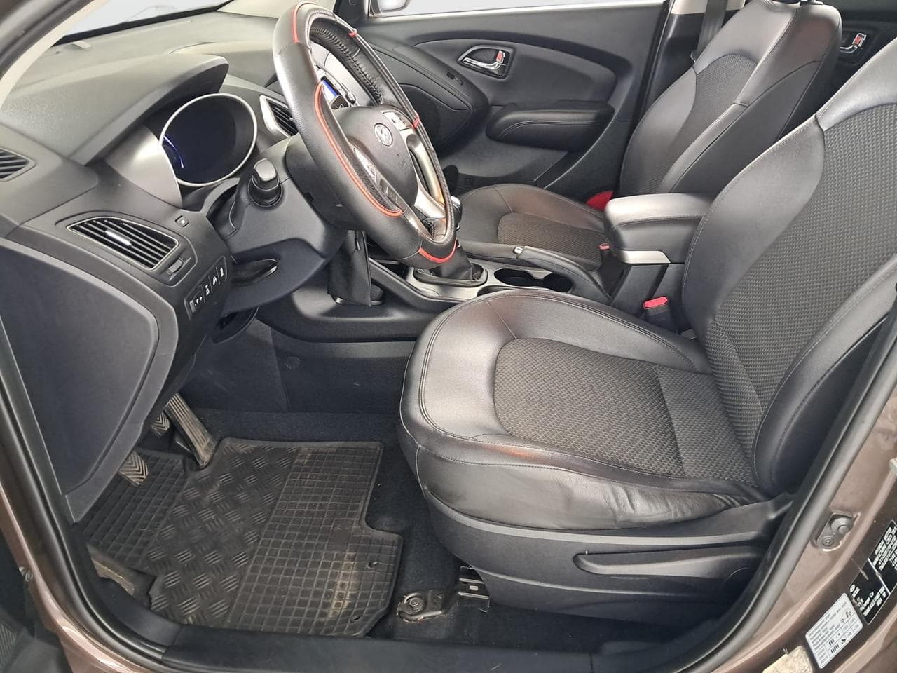 2012 Hyundai ix35 - 16