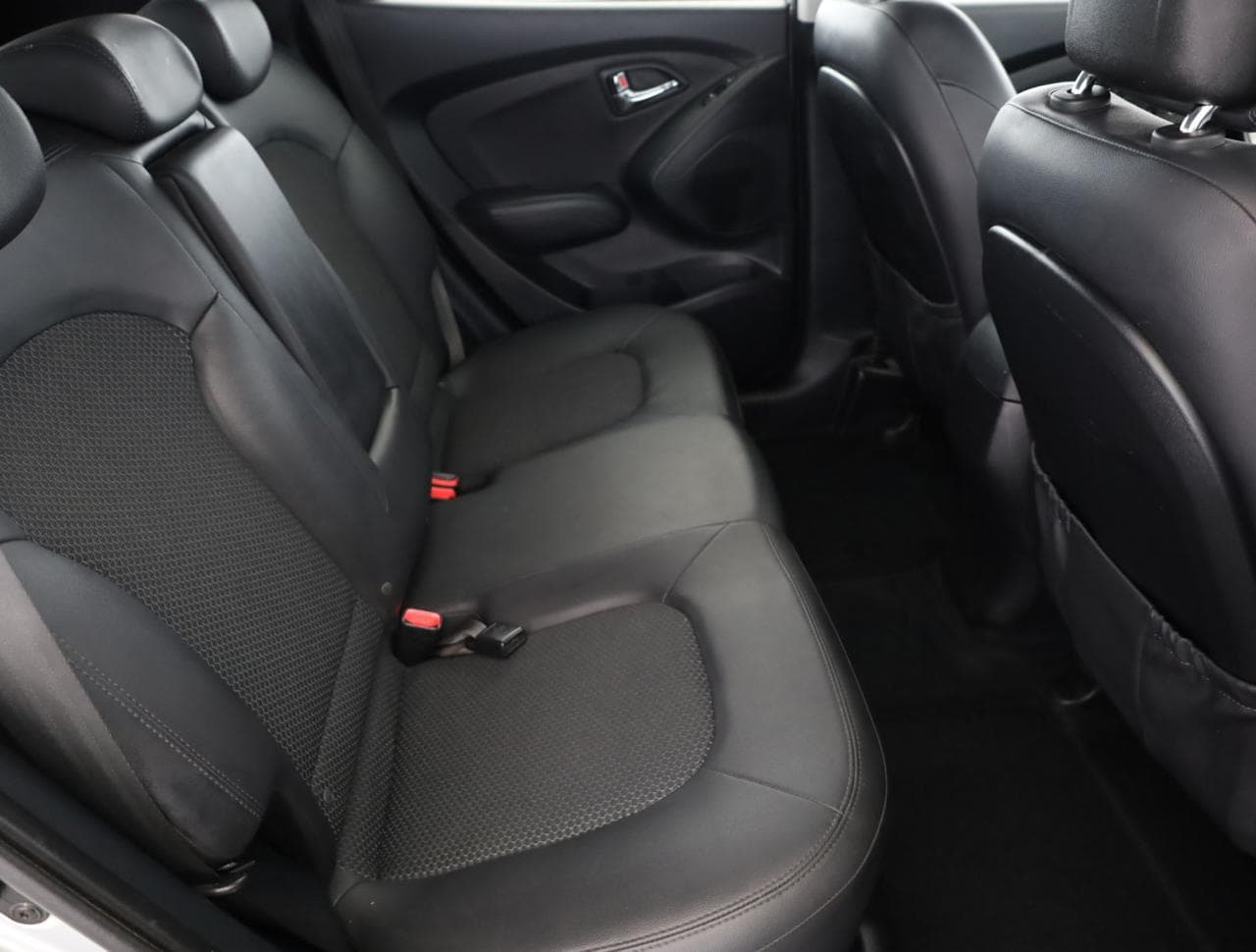 2012 Hyundai ix35 - 11