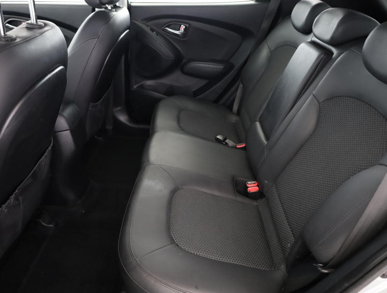 2012 Hyundai ix35 - 12