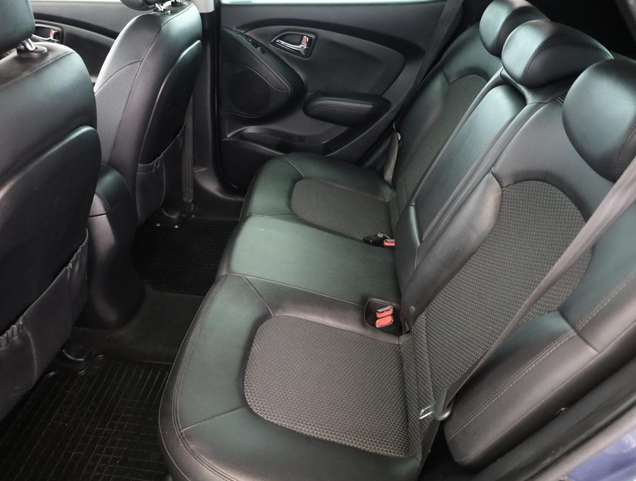 2011 Hyundai ix35 - 12