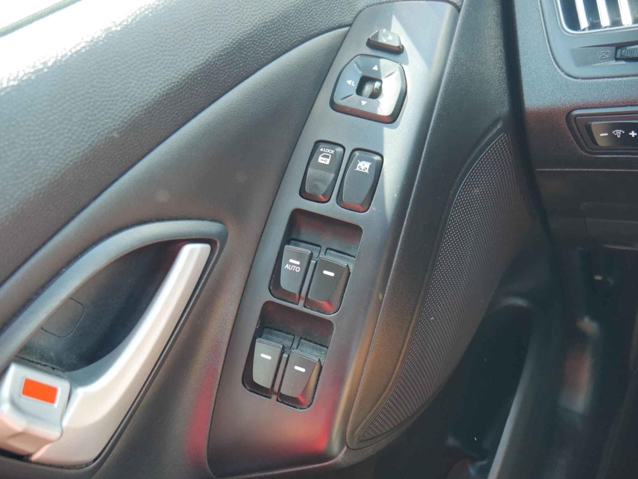2014 Hyundai ix35 - 12