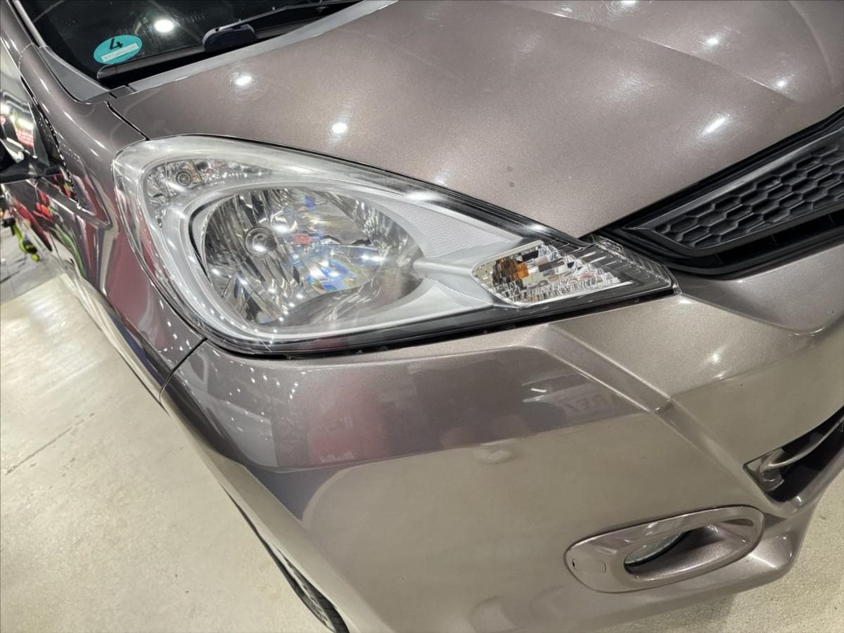 2013 Honda JAZZ - 10