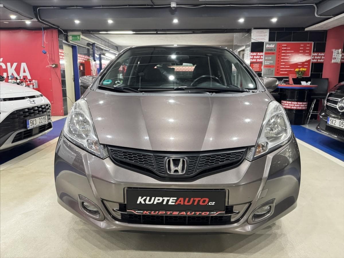 2013 Honda JAZZ - 9