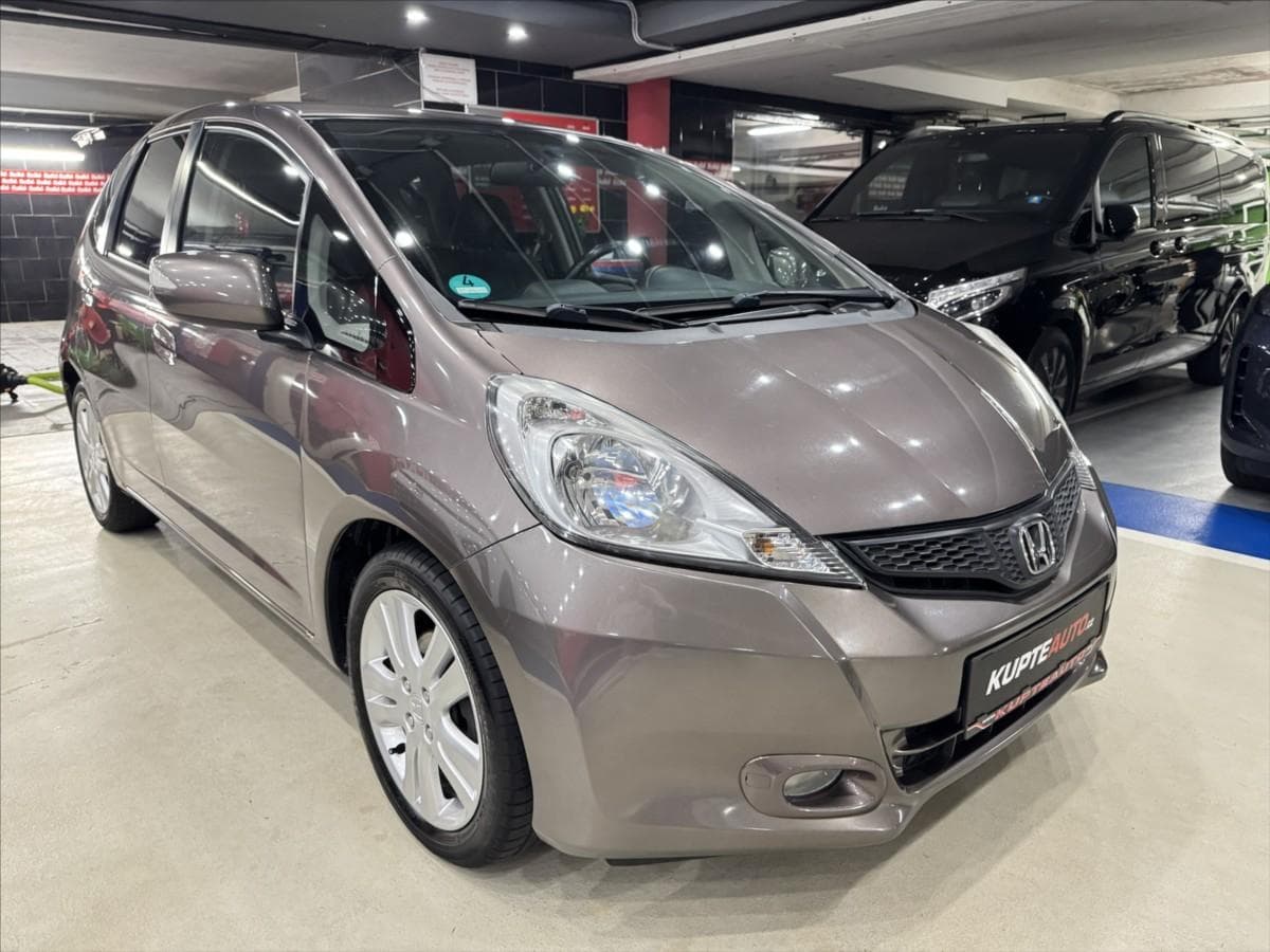 2013 Honda JAZZ - 8