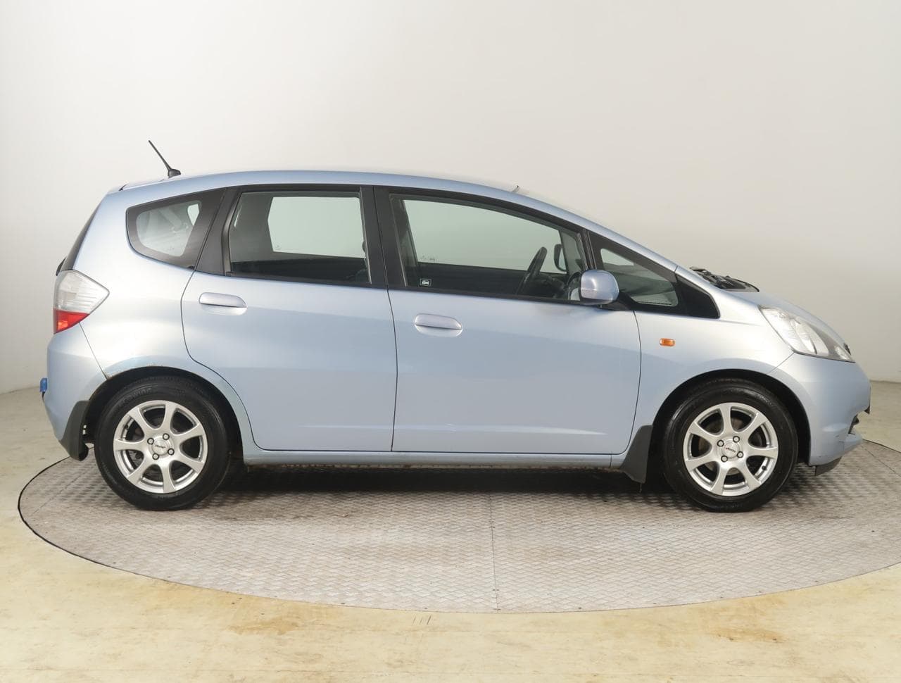 2010 Honda JAZZ - 8
