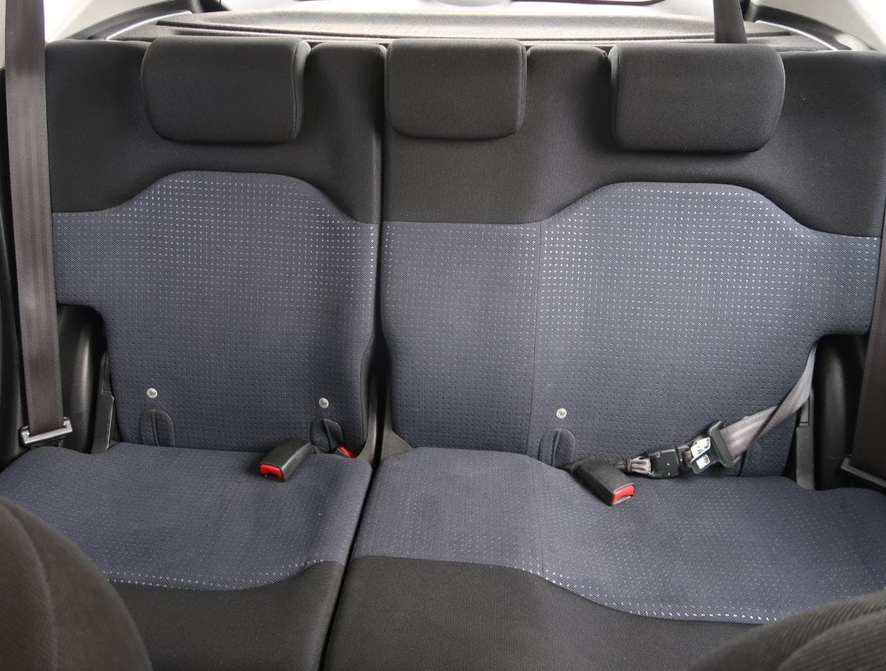 2010 Honda JAZZ - 14