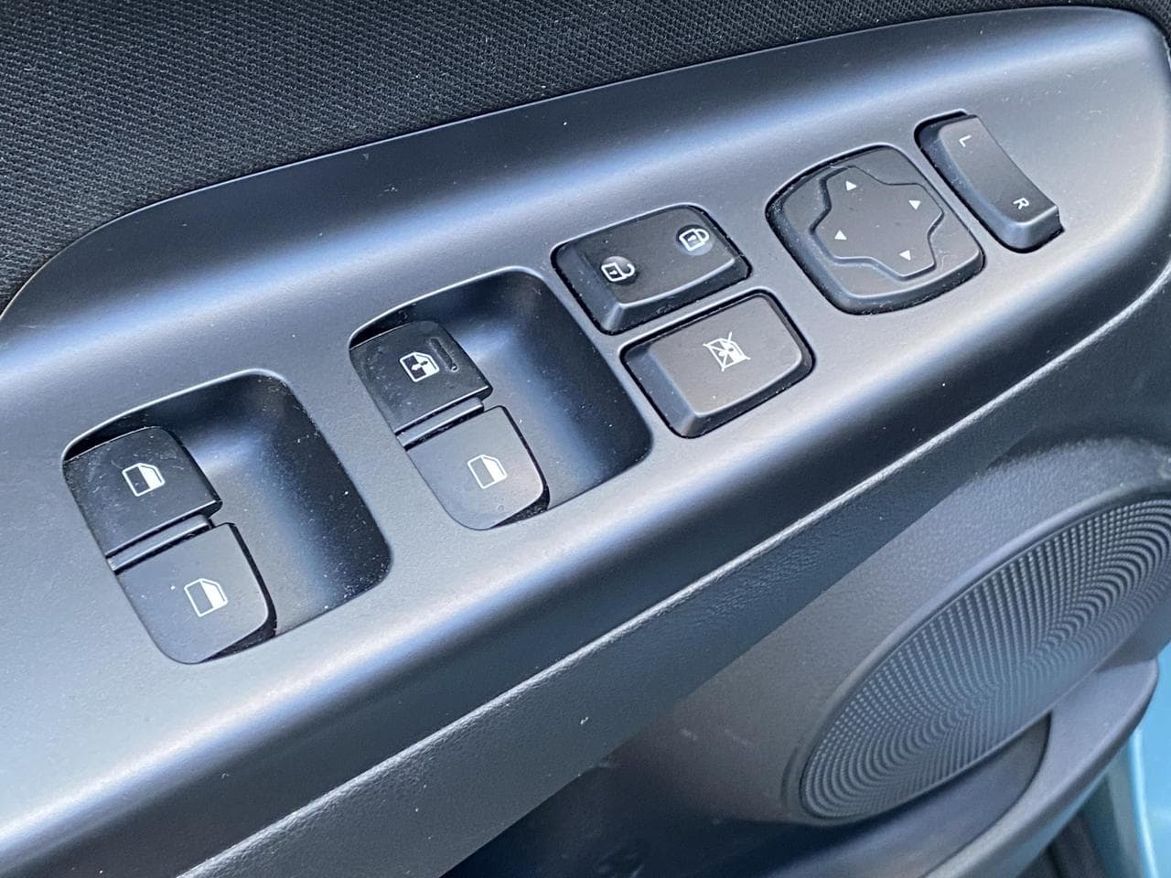 2018 Hyundai KONA - 11