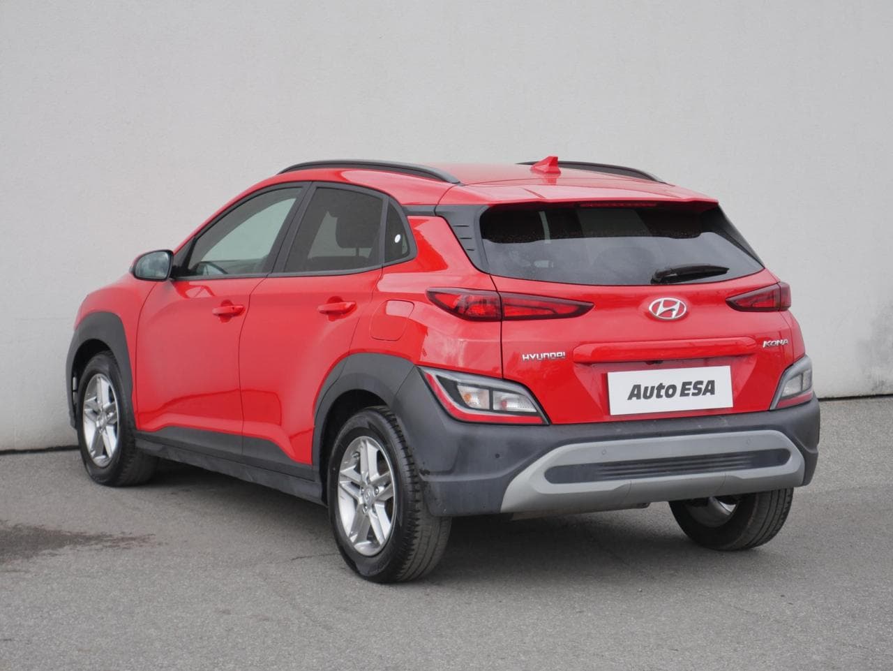 2023 Hyundai KONA - 6