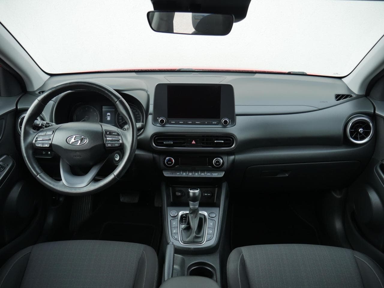2023 Hyundai KONA - 8