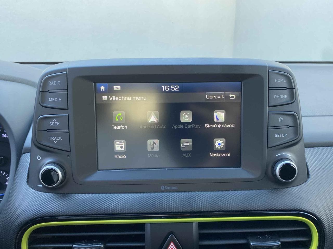 2020 Hyundai KONA - 17