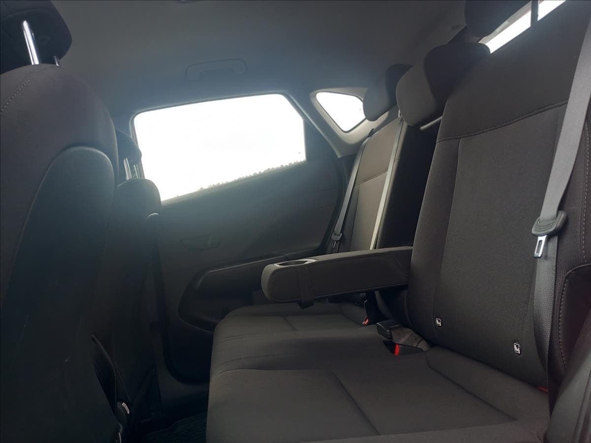 2024 Hyundai KONA - 17