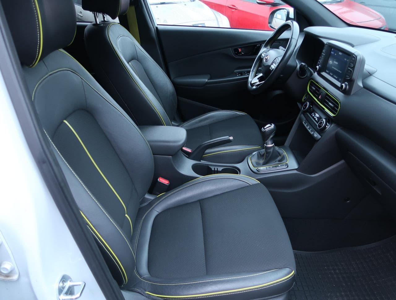 2018 Hyundai Kona - 12