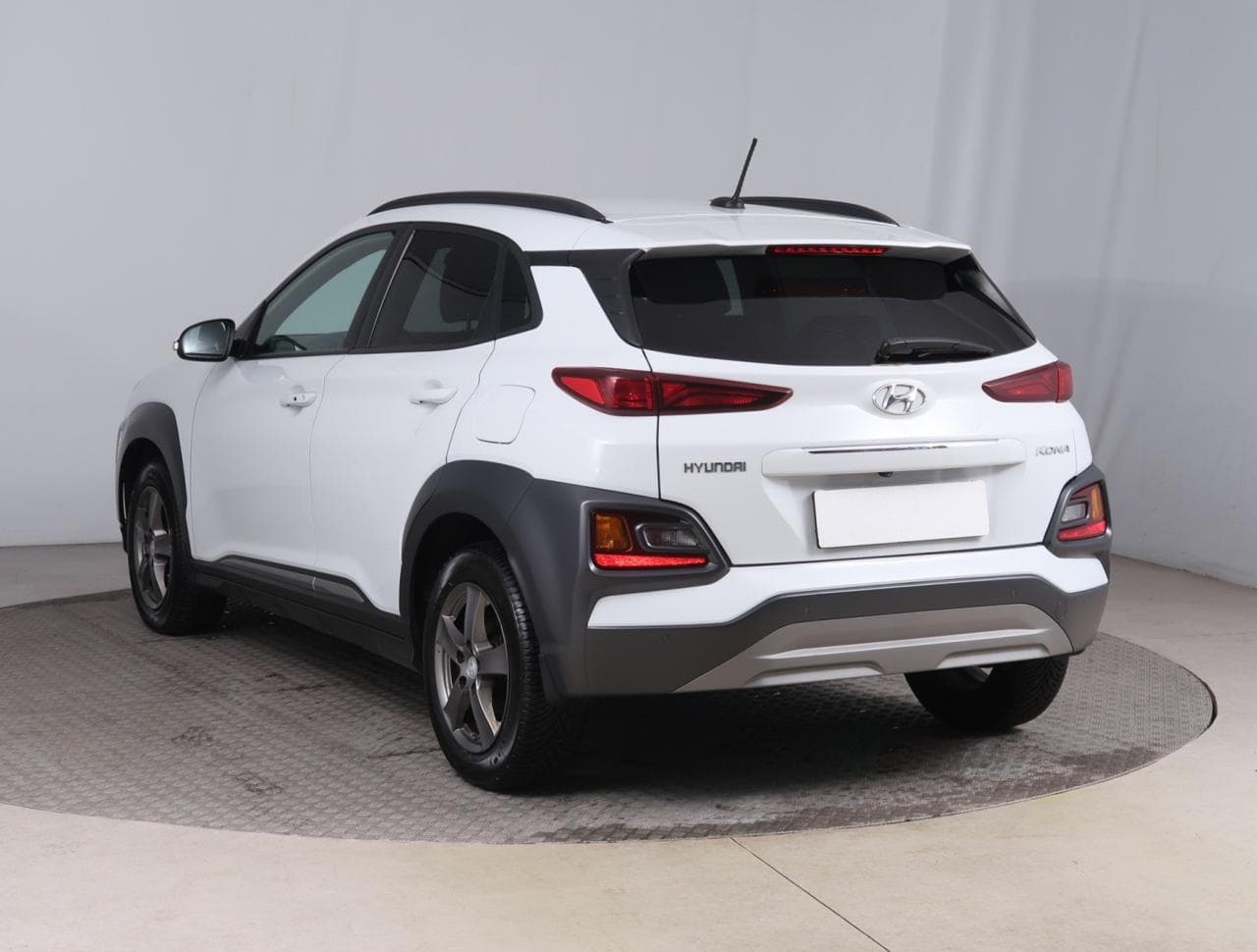 2018 Hyundai Kona - 5
