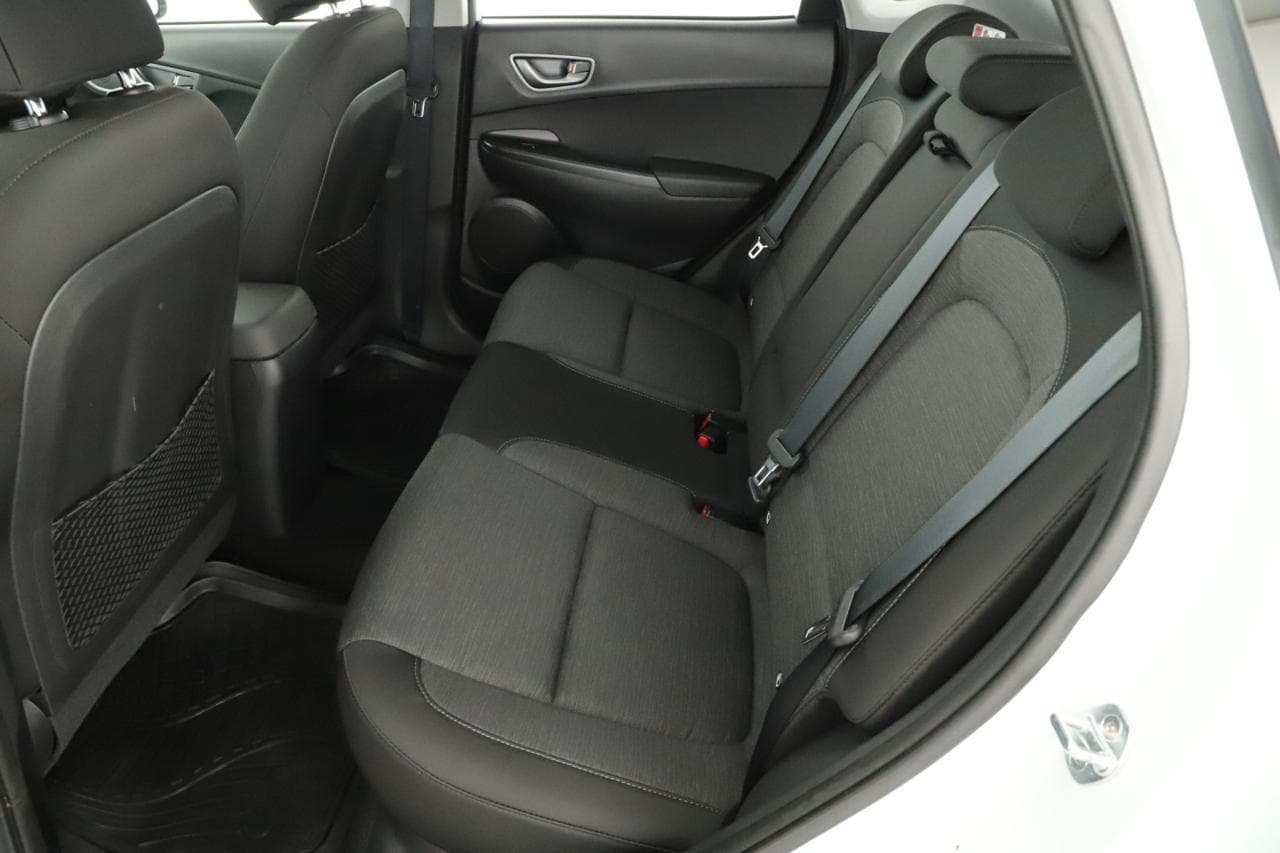 2019 Hyundai Kona - 12