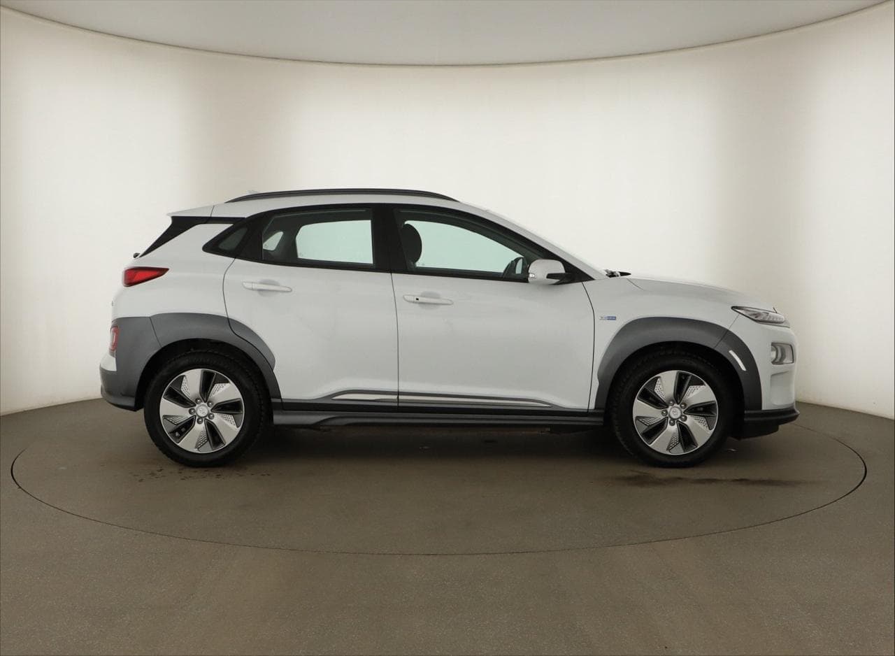 2019 Hyundai Kona - 8