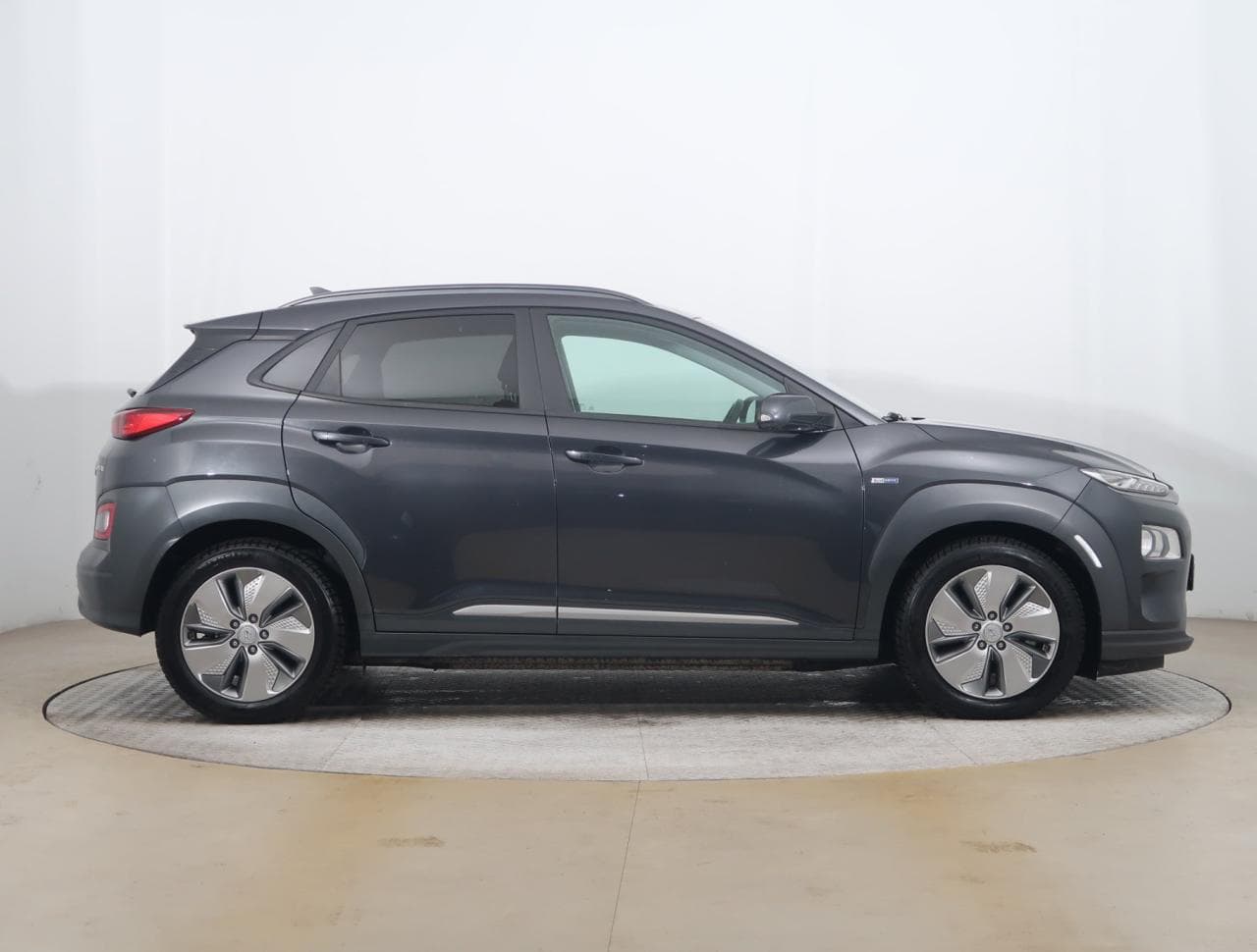 2020 Hyundai Kona - 8