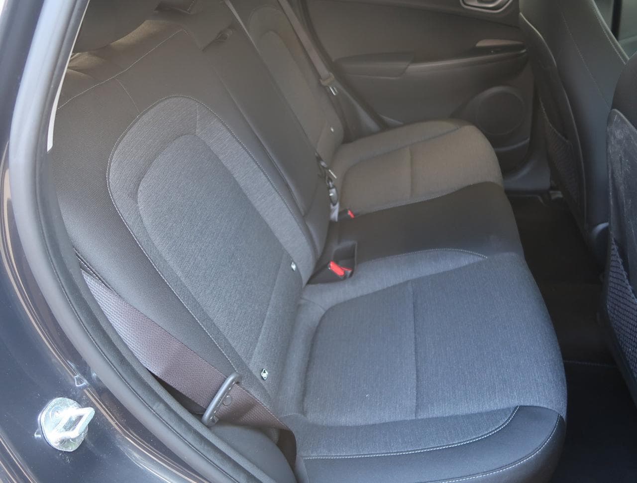 2020 Hyundai Kona - 13