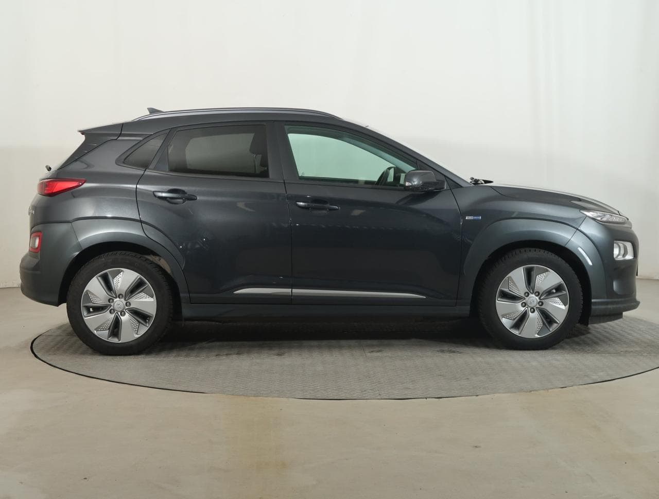 2020 Hyundai Kona - 8