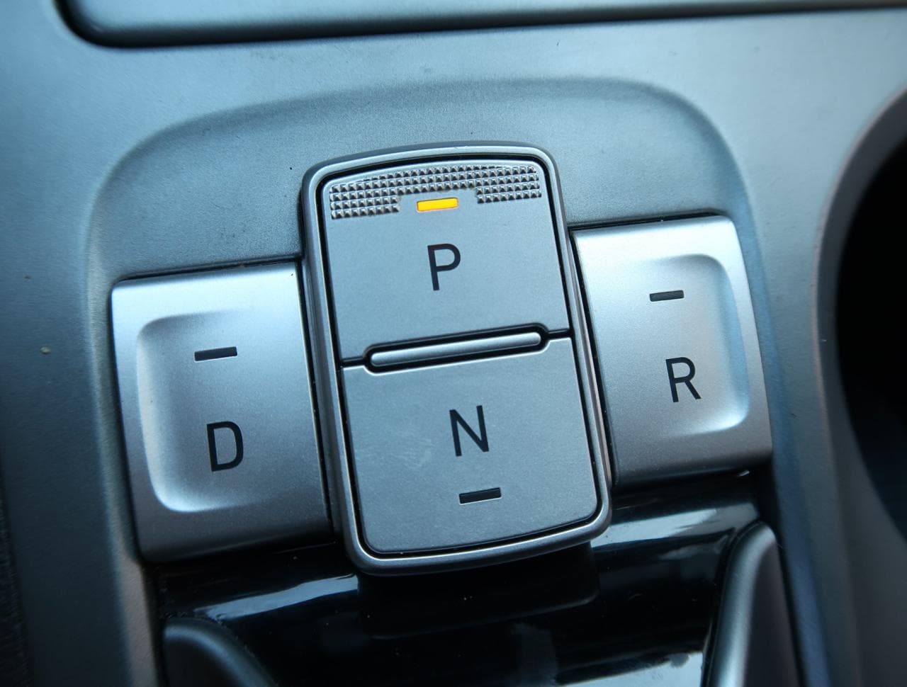 2020 Hyundai Kona - 18