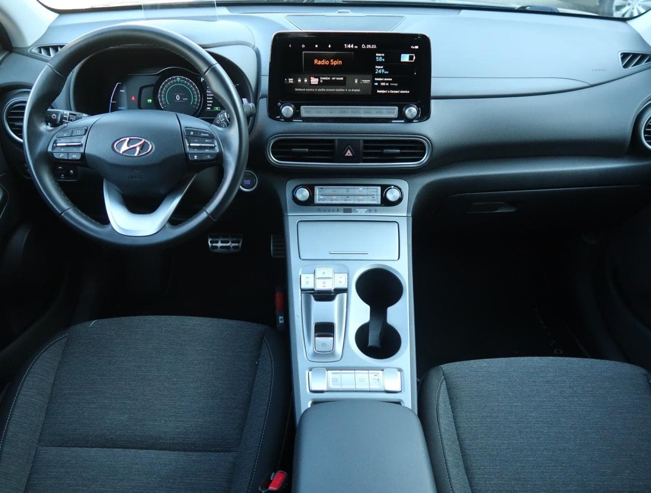 2020 Hyundai Kona - 10