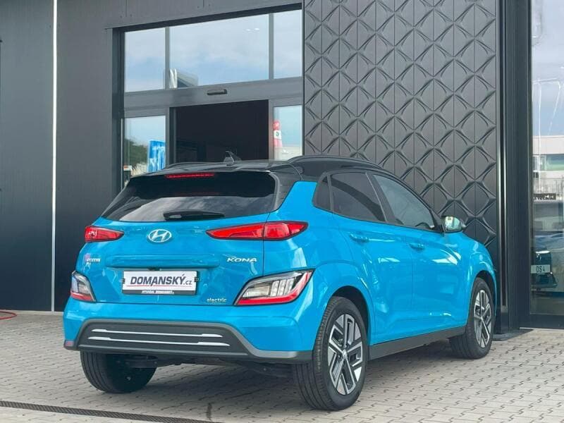 2023 Hyundai Kona - 3