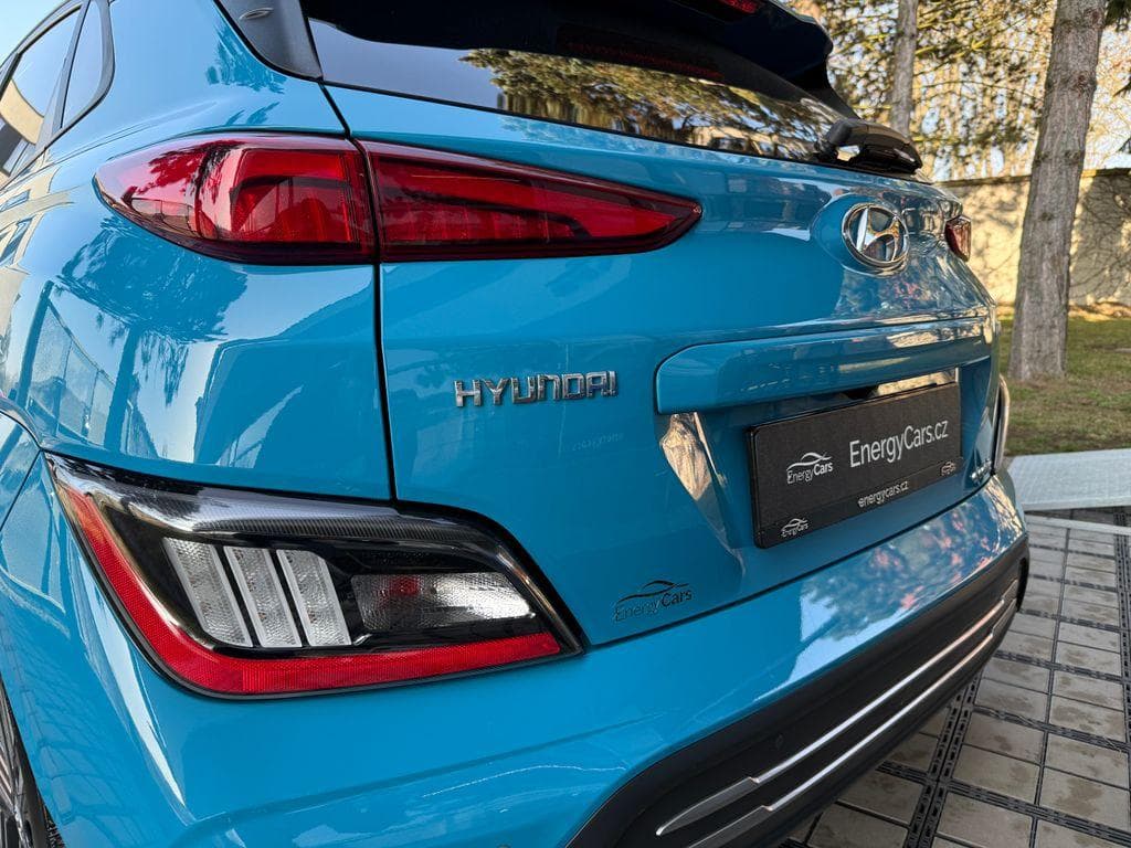2021 Hyundai Kona - 10