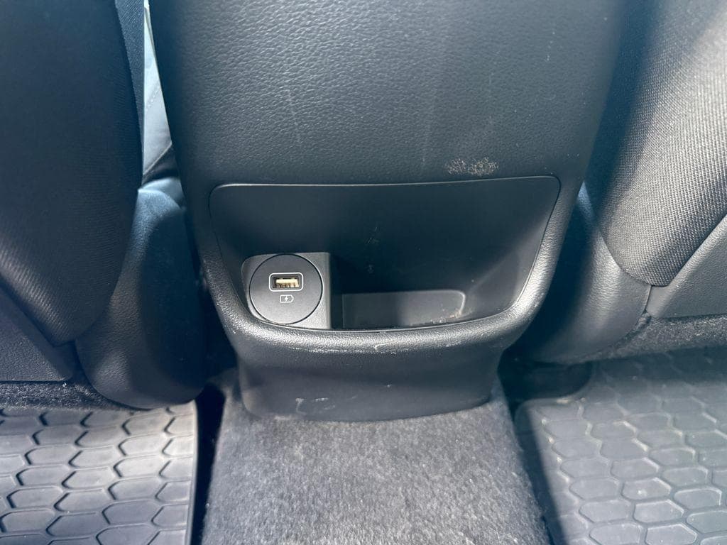 2021 Hyundai Kona - 12