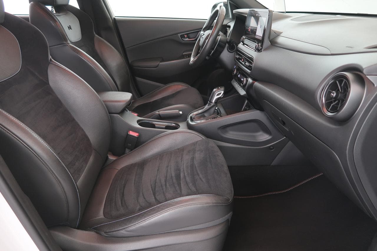 2021 Hyundai Kona - 12