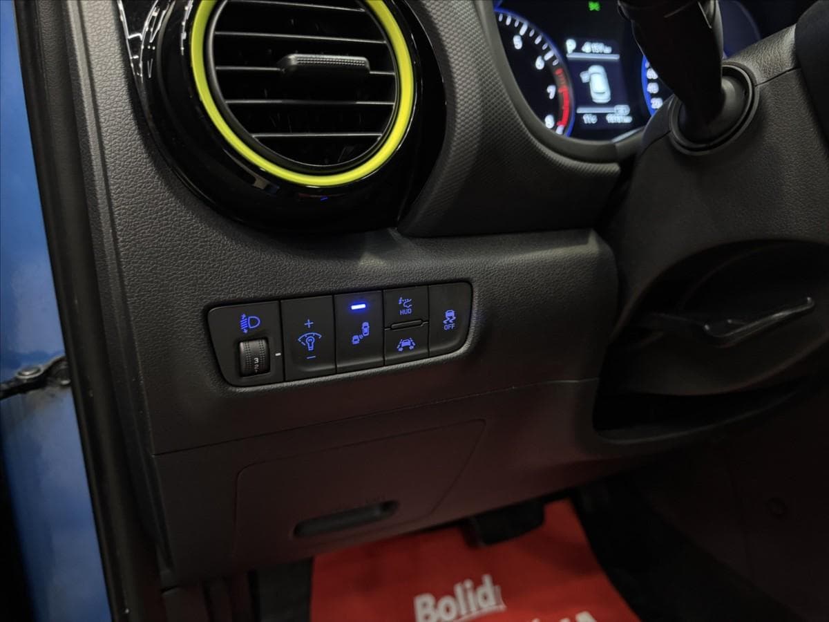 2018 Hyundai KONA - 16