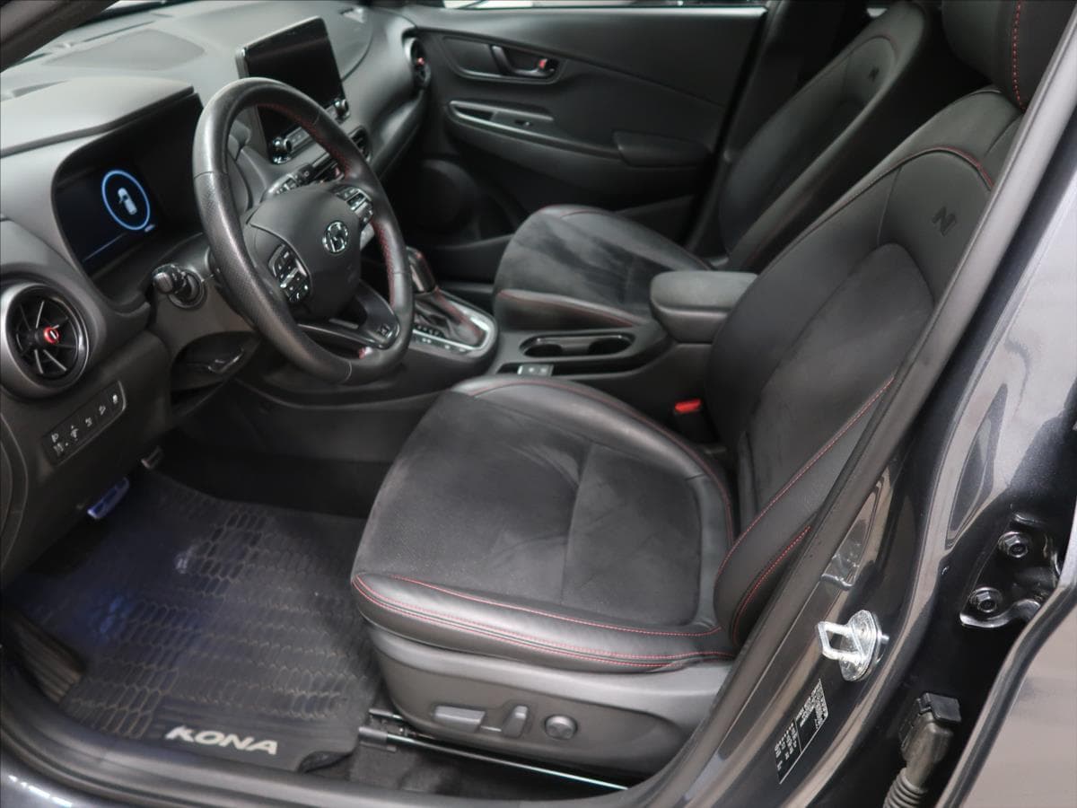 2021 Hyundai KONA - 11