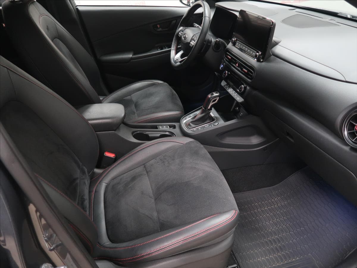 2021 Hyundai KONA - 13