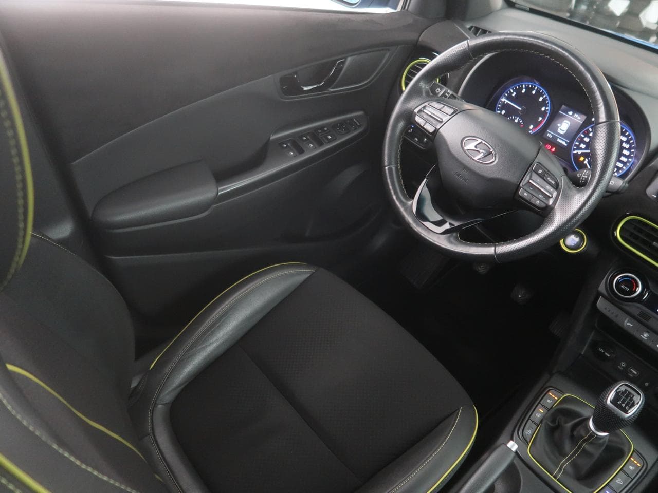 2017 Hyundai KONA - 12