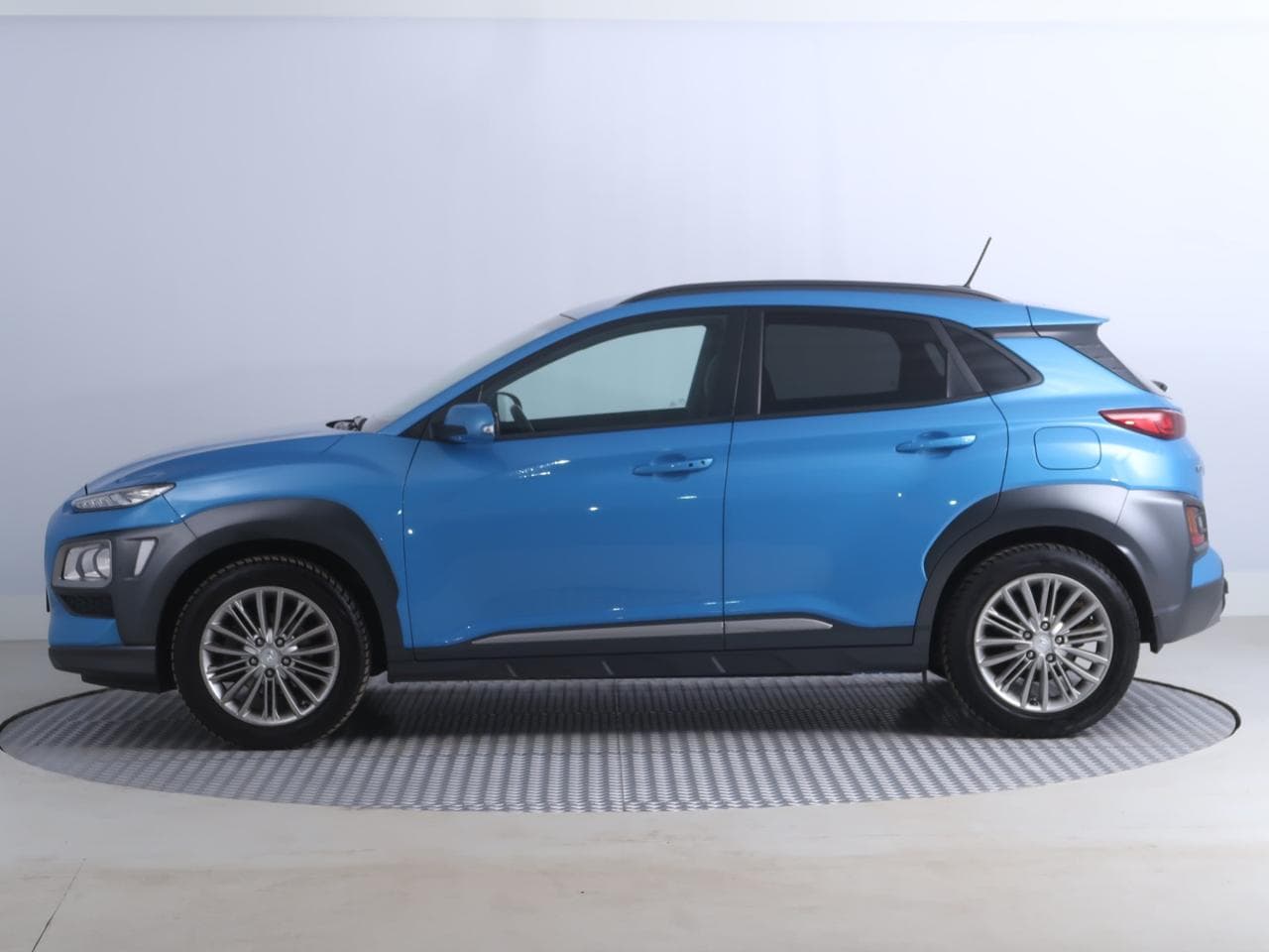 2017 Hyundai KONA - 4
