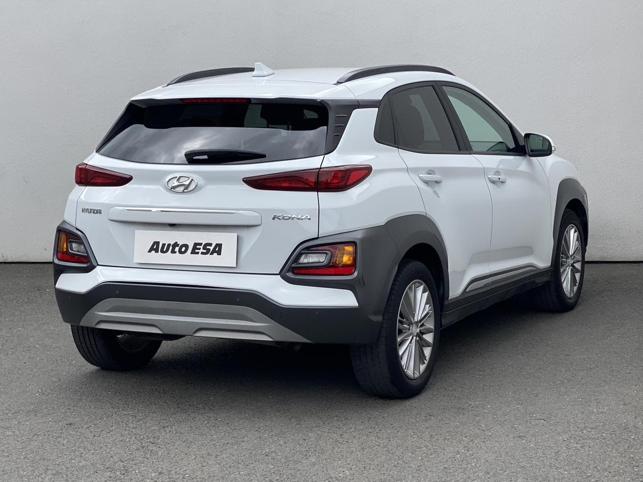2020 Hyundai KONA - 6