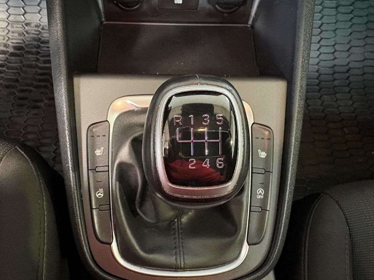 2021 Hyundai KONA - 27