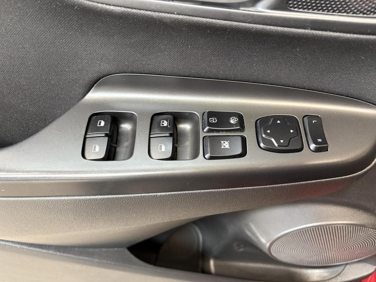 2021 Hyundai KONA - 19