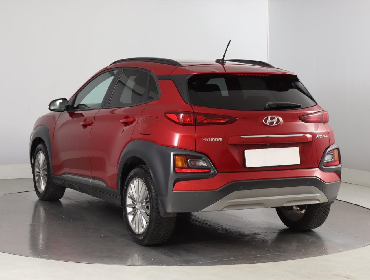 2018 Hyundai KONA - 5